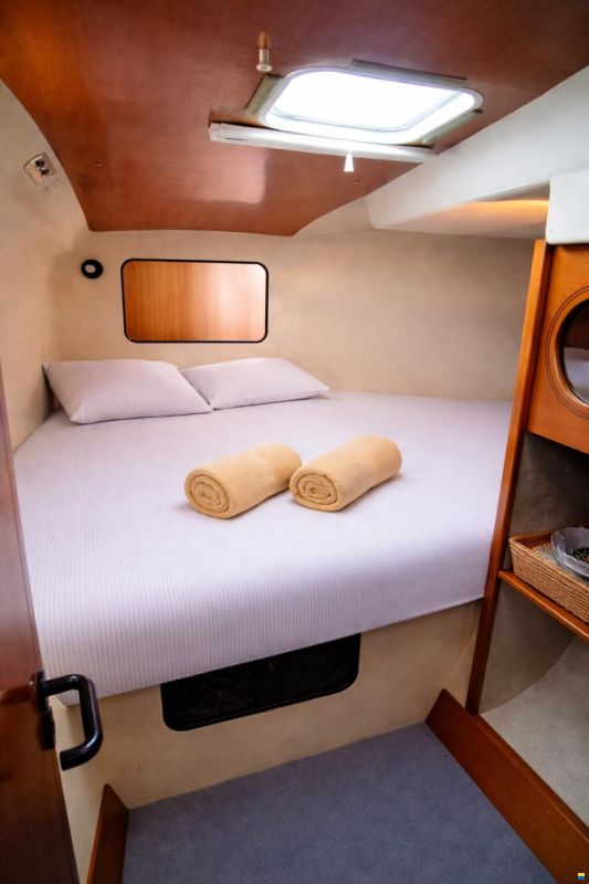 Fountaine Pajot Tobago 35