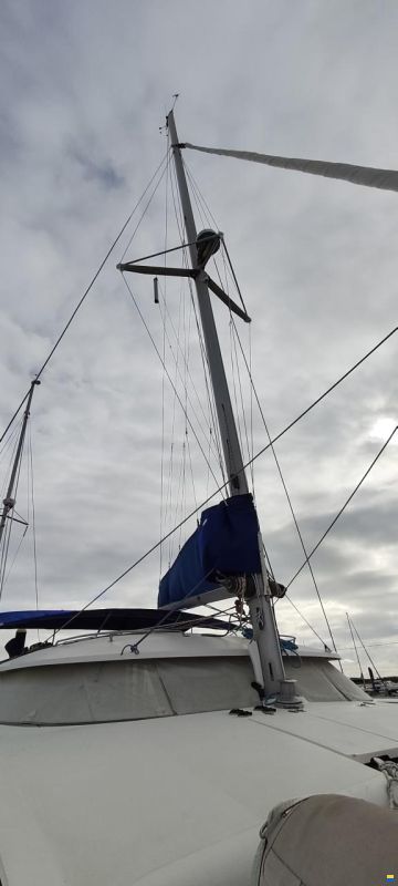 Fountaine Pajot Tobago 35