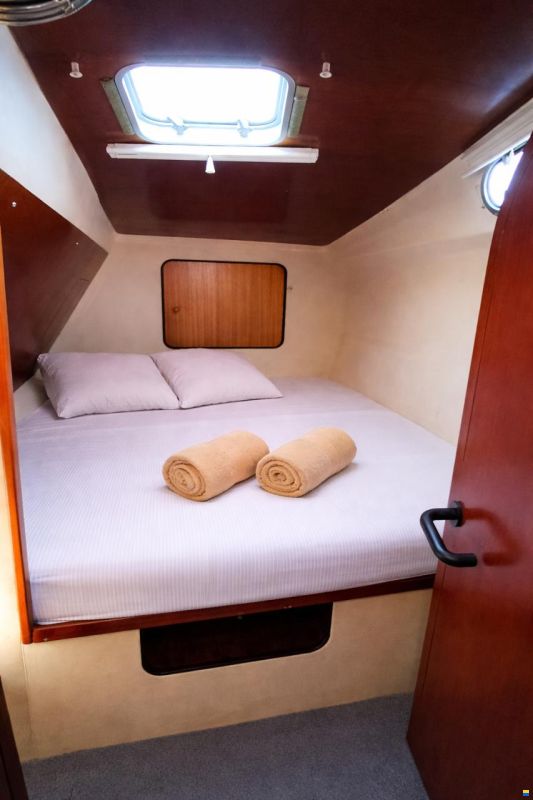 Fountaine Pajot Tobago 35