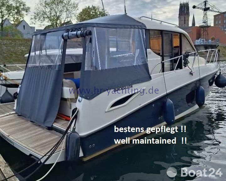 Quicksilver Activ 855 weekend