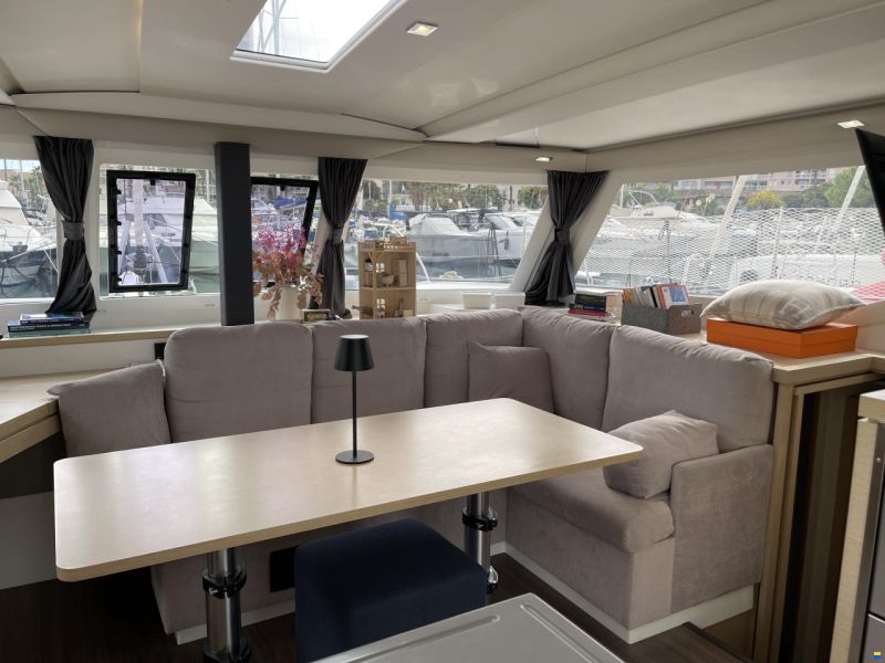 Fountaine Pajot Lucia 40