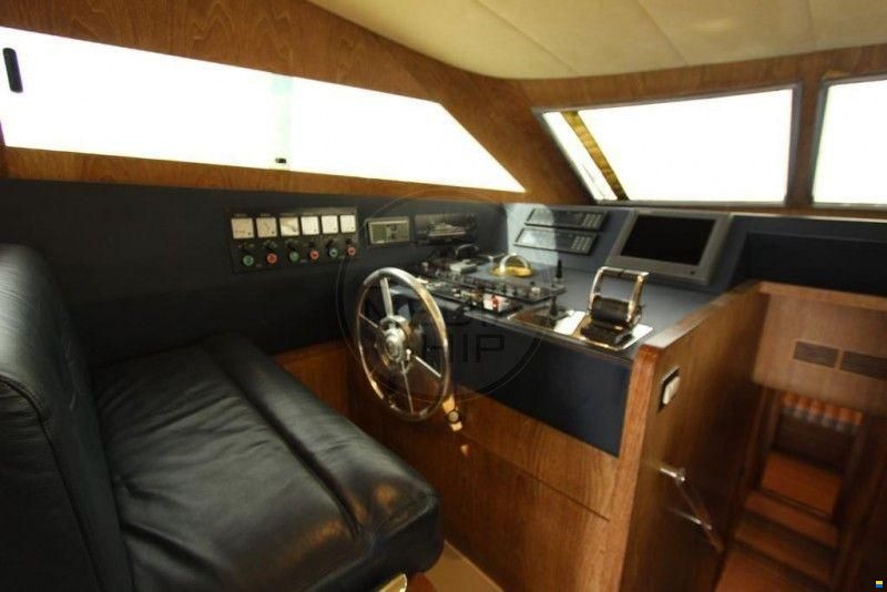 Cantieri di Pisa Akhir 22S