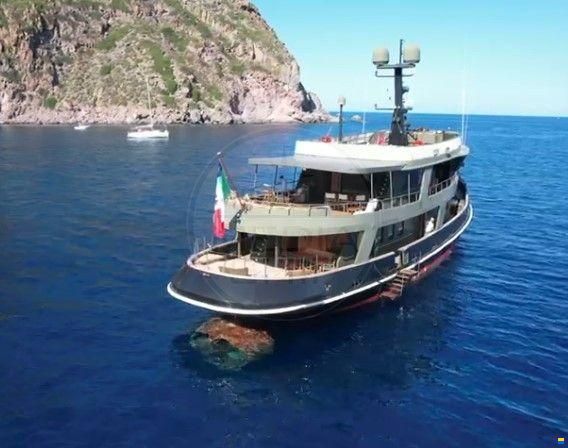 Benetti Tugboat