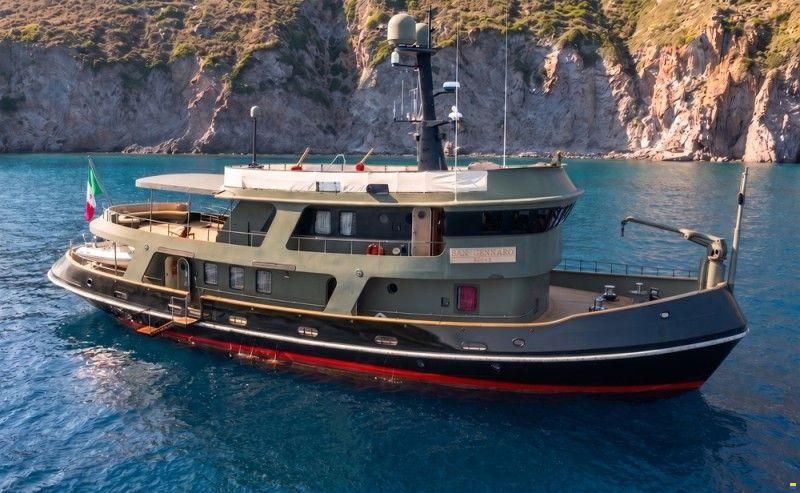 Benetti Tugboat