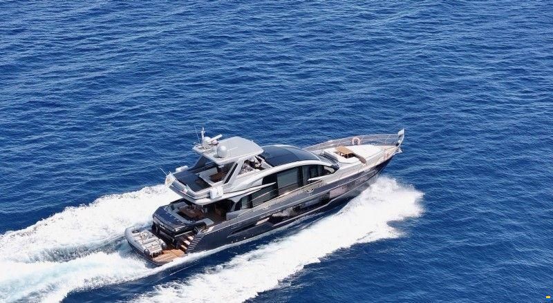 Galeon Yacht Galeon 700 Skydeck