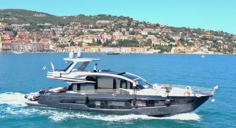 Galeon Yacht Galeon 700 Skydeck