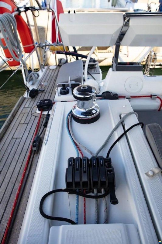Beneteau OCEANIS 55