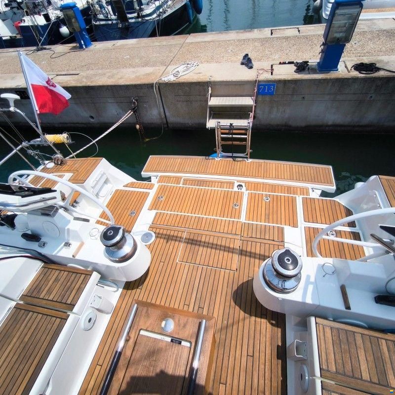 Beneteau OCEANIS 55