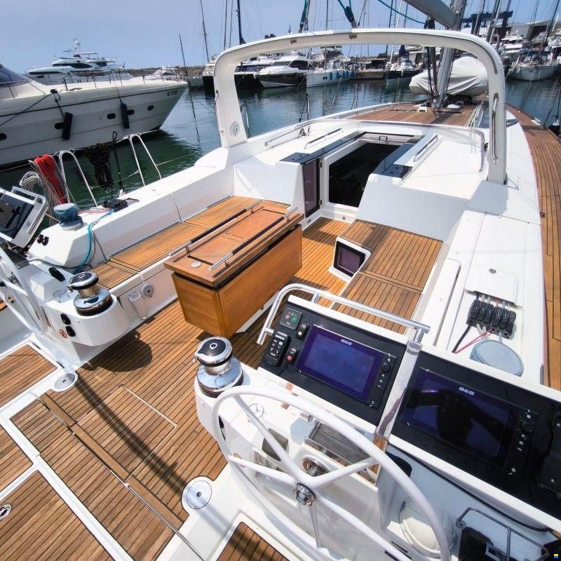 Beneteau OCEANIS 55