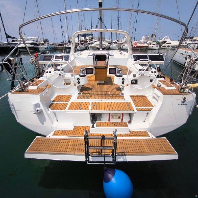 Beneteau OCEANIS 55