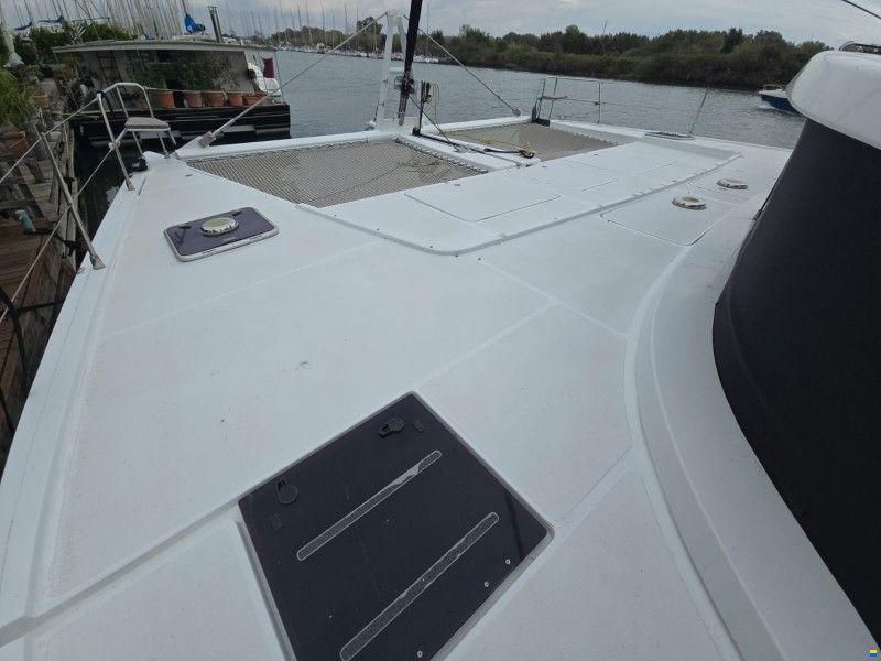 C.N.Catamaran Center Nyx 565