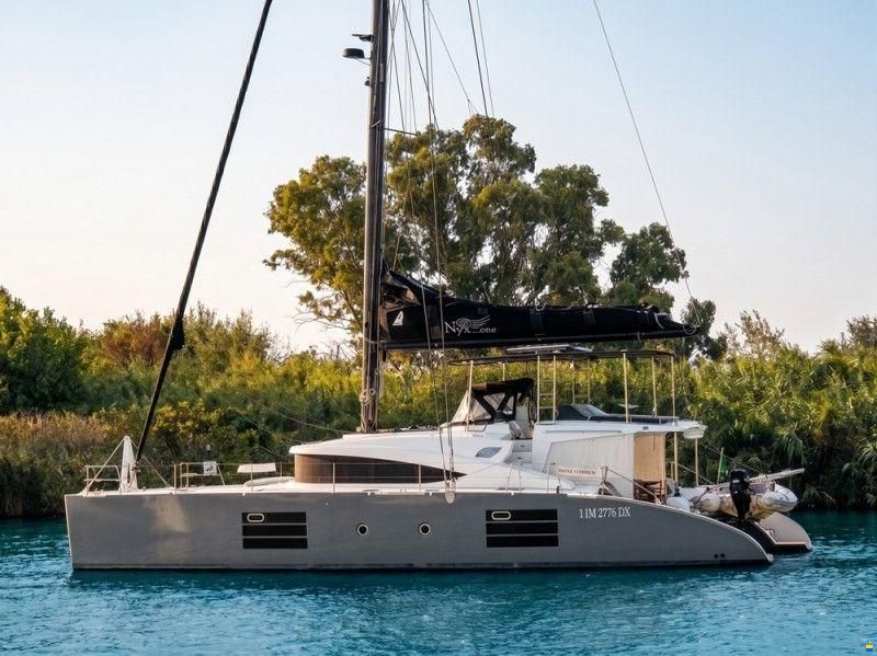 C.N.Catamaran Center Nyx 565