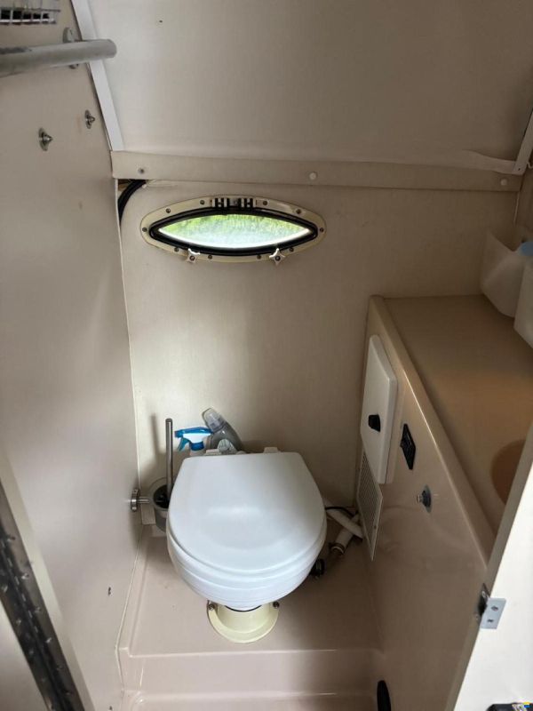 Wellcraft PRIMA 243