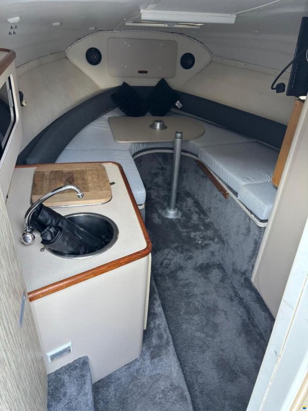 Wellcraft PRIMA 243