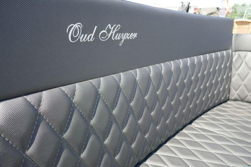 Oud Huijzer 740 Tender