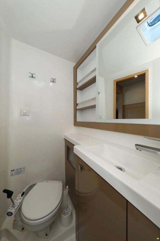 Fountaine Pajot SAONA 47