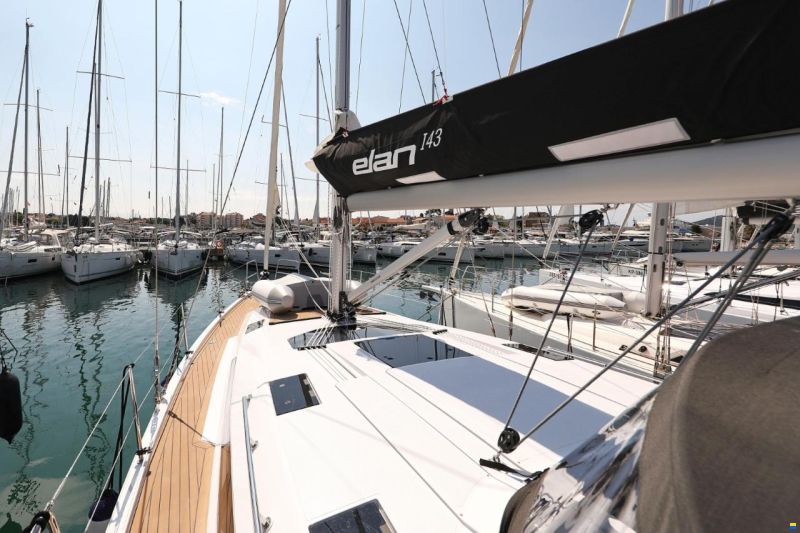 Elan 43 Impression