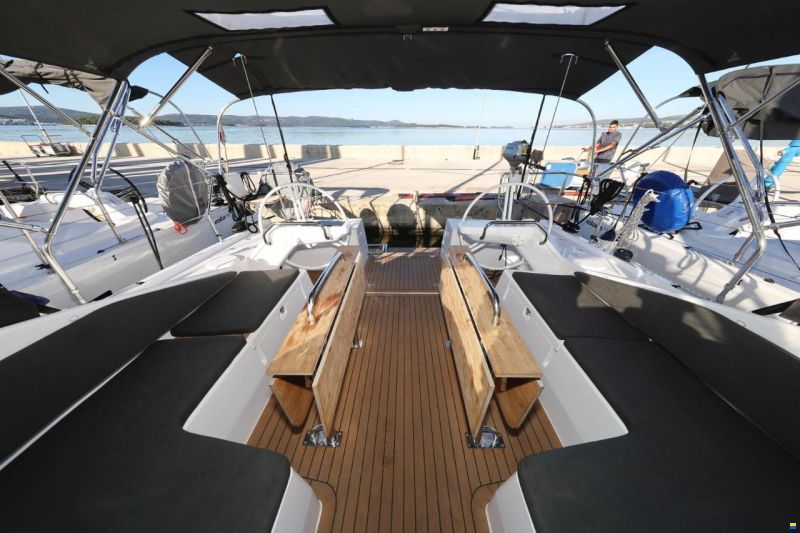 Elan 43 Impression
