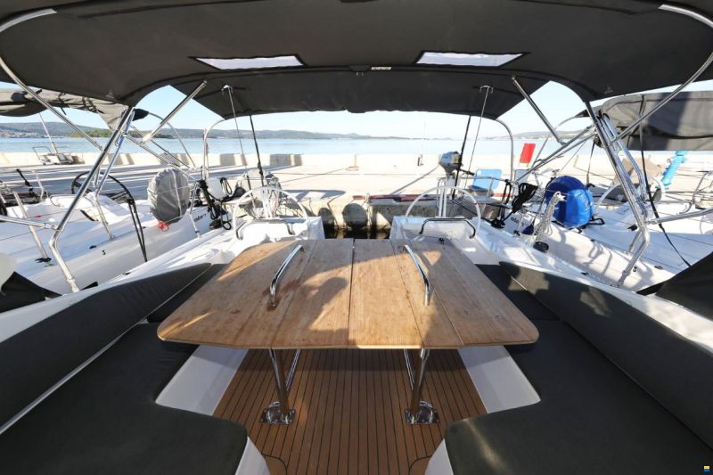 Elan 43 Impression