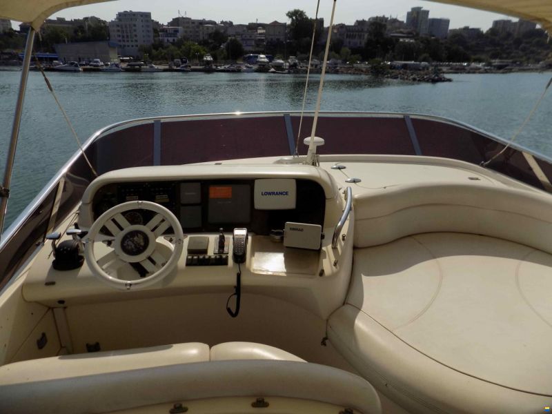 Azimut 55E