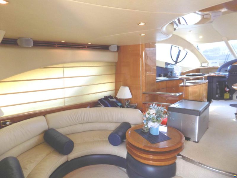Azimut 55E