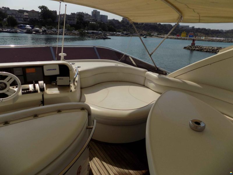 Azimut 55E