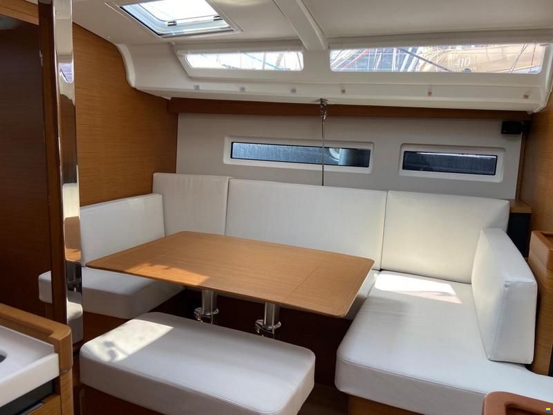 Jeanneau Sun Odyssey 440