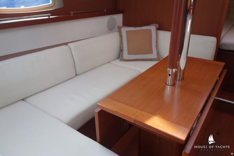Beneteau Oceanis 34