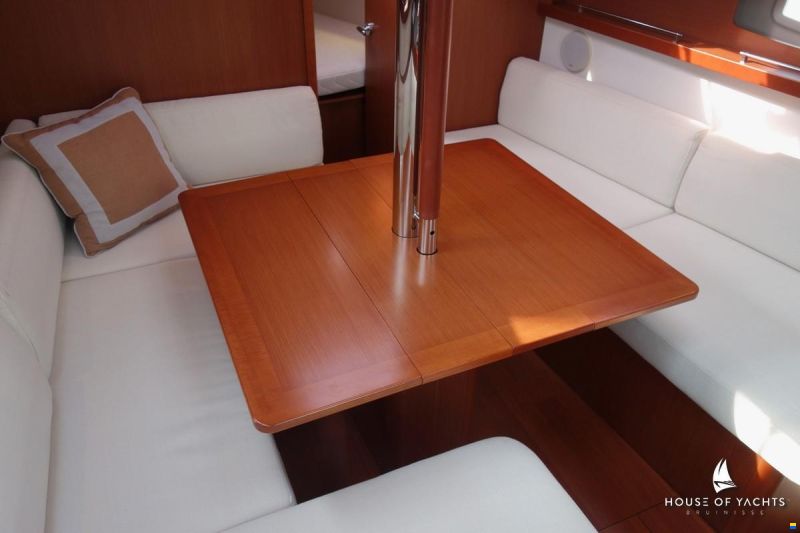 Beneteau Oceanis 34