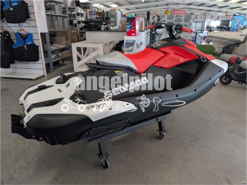 BRP Spark Trixx 900 HO ACE 1UP