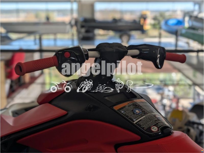 BRP Spark Trixx 900 HO ACE 1UP