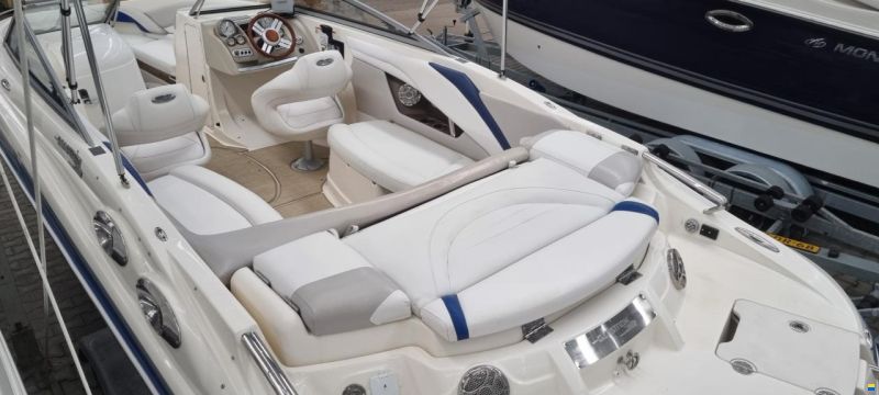 Glastron 255