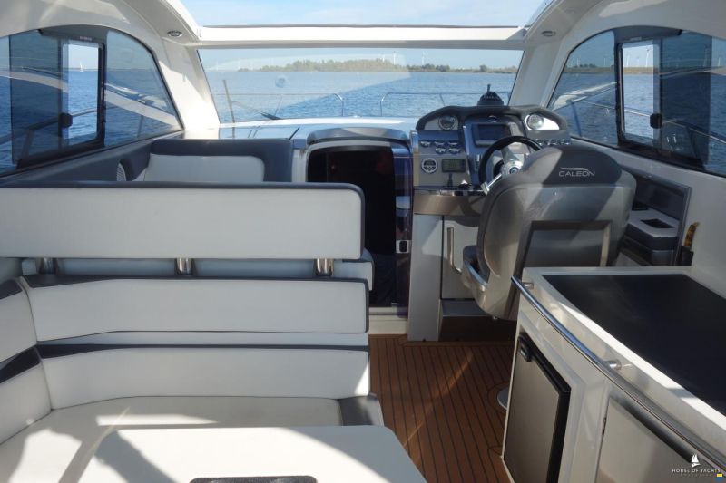 Galeon 325 HTS