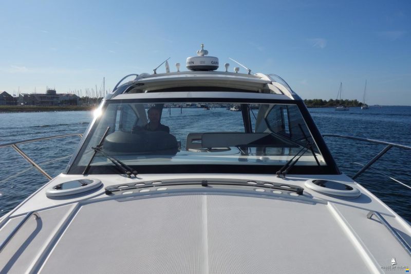 Galeon 325 HTS