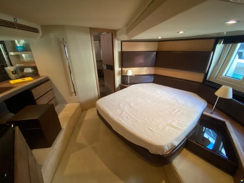 Azimut 60 Fly