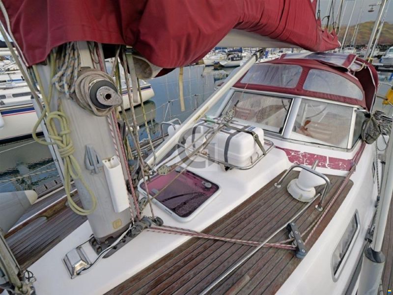 Najad 380