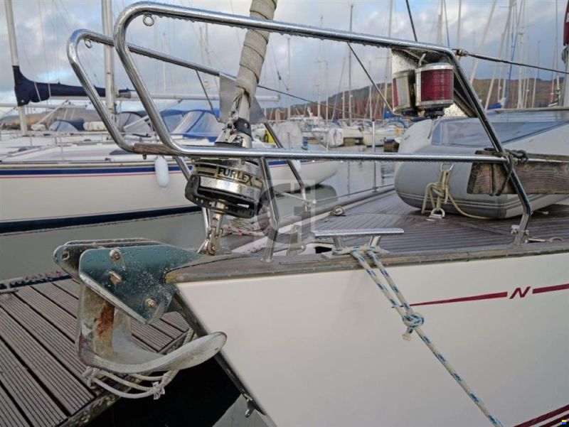 Najad 380