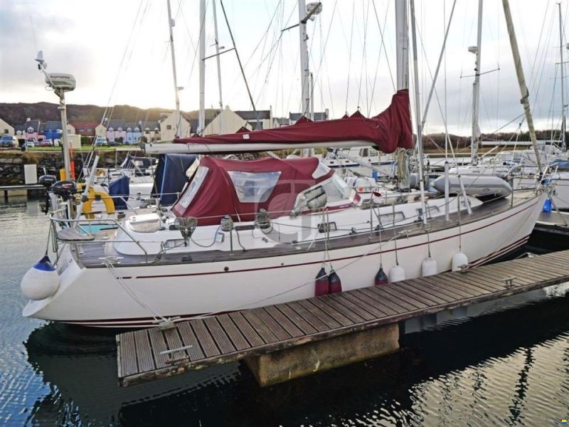 Najad 380