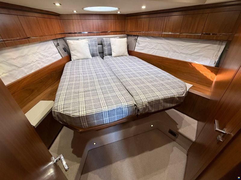 Sunseeker San Remo 485