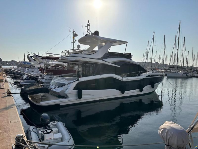 Galeon 560 Fly