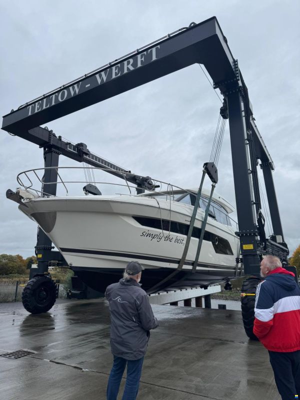 Jeanneau 520S