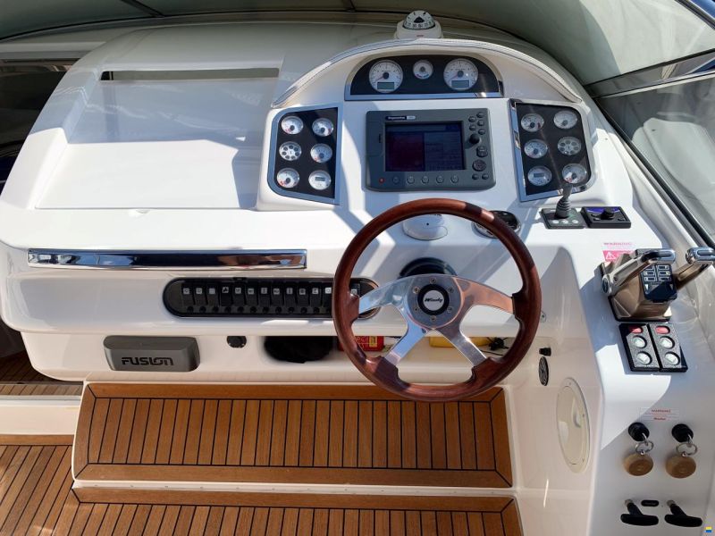 Windy Grand Tornado 32