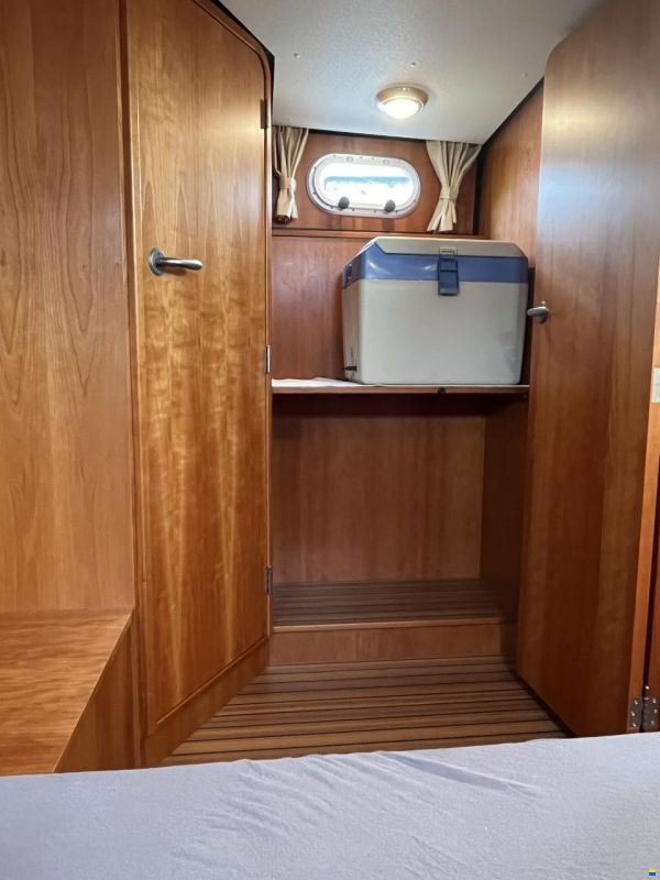 Linssen Grand Sturdy 29.9 AC