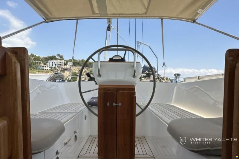 Hallberg-Rassy 43