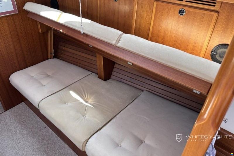 Hallberg-Rassy 43