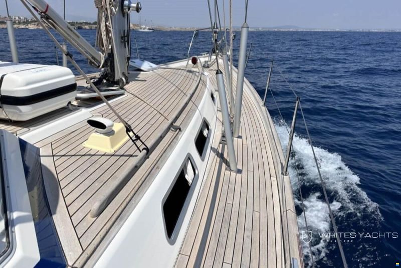 Hallberg-Rassy 43