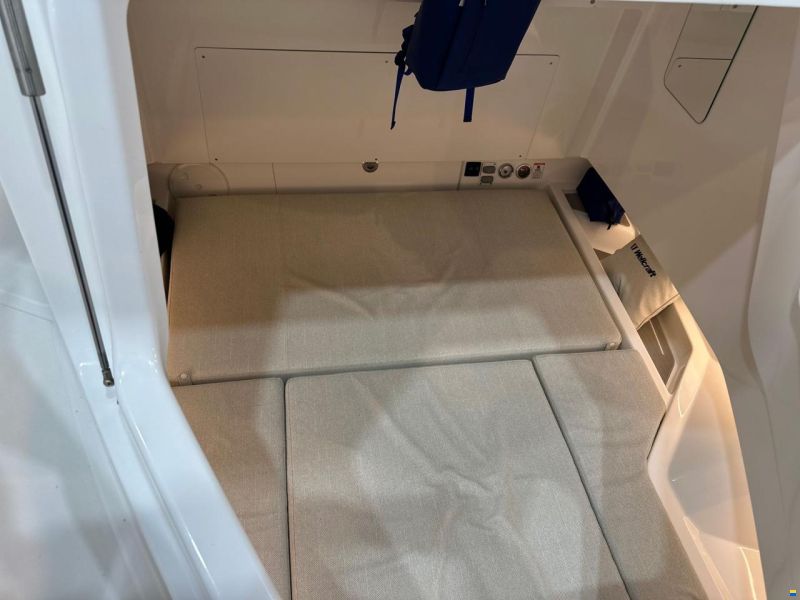 Wellcraft 28 T-TOP