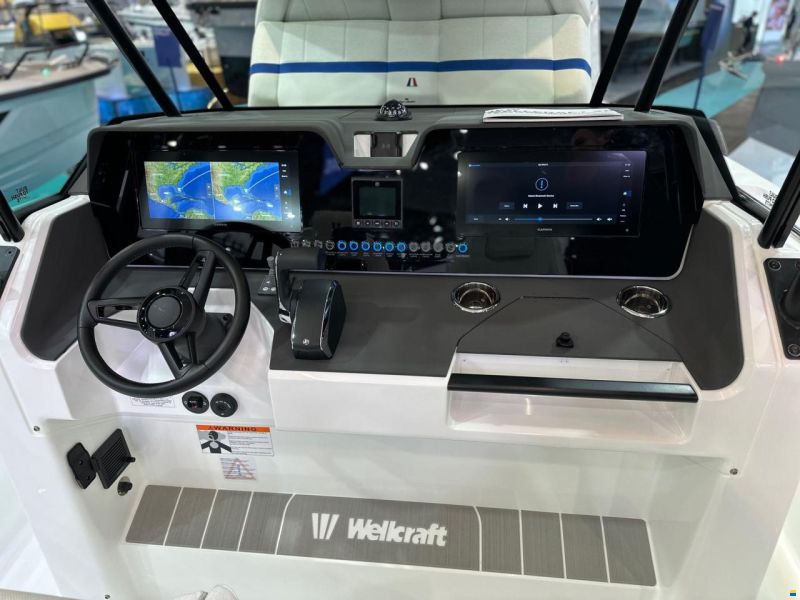 Wellcraft 28 T-TOP