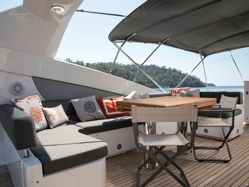 Sunseeker 94 Yacht