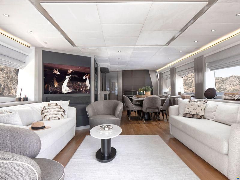Sunseeker 94 Yacht